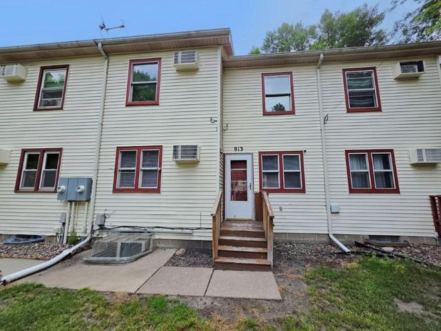 913 Marion Street, Saint Paul, MN 55117