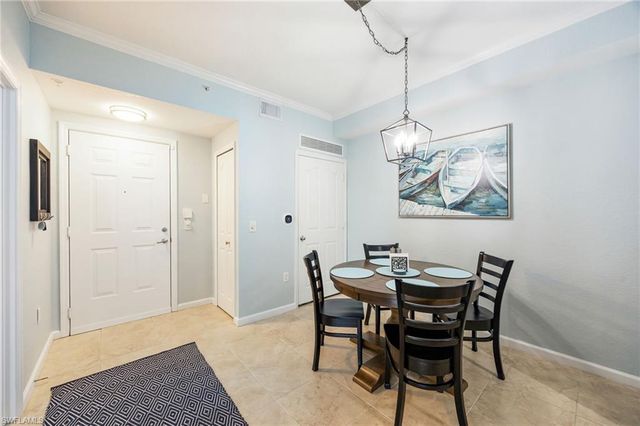 12960 Positano CIR 202, Naples, FL 34105