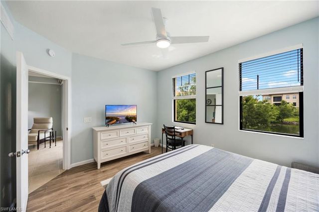 12960 Positano CIR 202, Naples, FL 34105