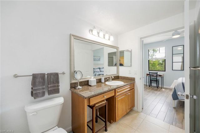 12960 Positano CIR 202, Naples, FL 34105