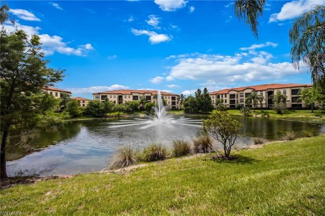 12960 Positano CIR 202, Naples, FL 34105