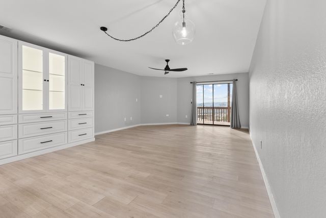 24 Starboard Drive 6, Kimberling City, MO 65686