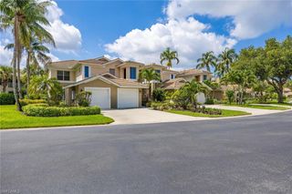 866 Carrick Bend CIR 202, Naples, FL 34110