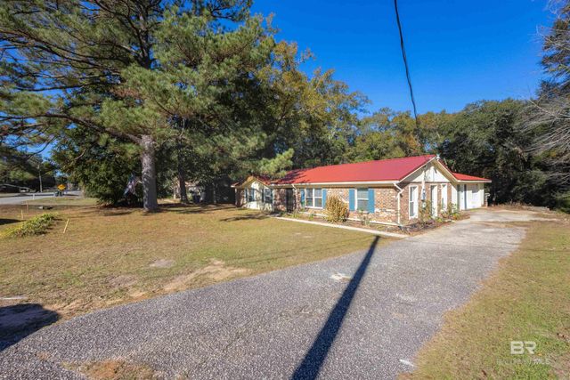 1109 Caroline Avenue, Daphne, AL 36526