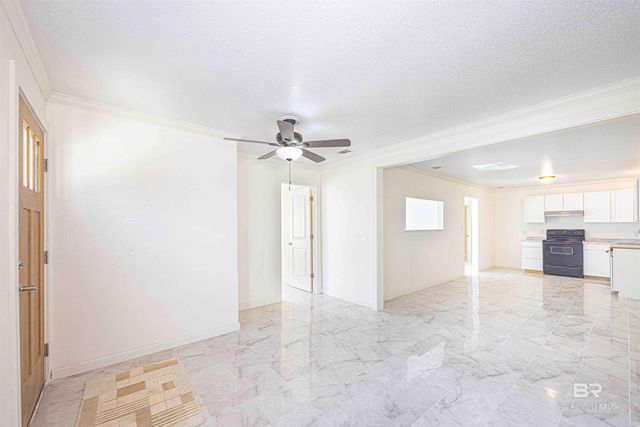 1109 Caroline Avenue, Daphne, AL 36526