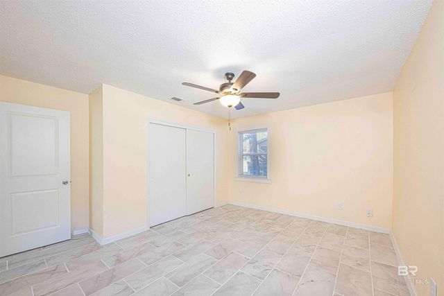 1109 Caroline Avenue, Daphne, AL 36526