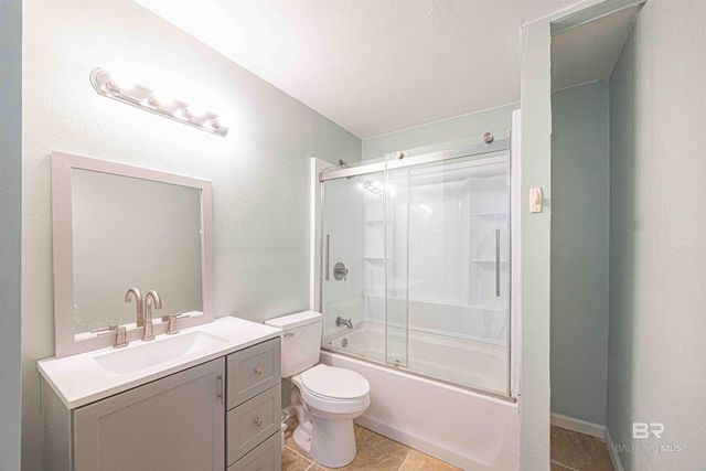 1109 Caroline Avenue, Daphne, AL 36526