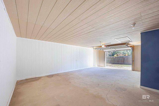 1109 Caroline Avenue, Daphne, AL 36526