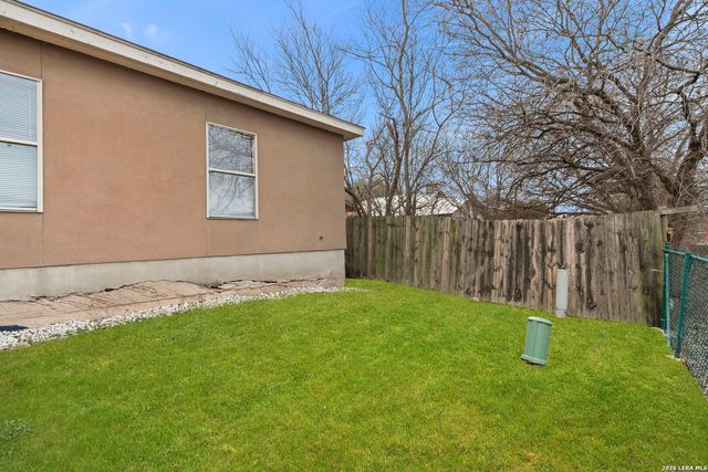 7379 Longing Trail, San Antonio, TX 78244