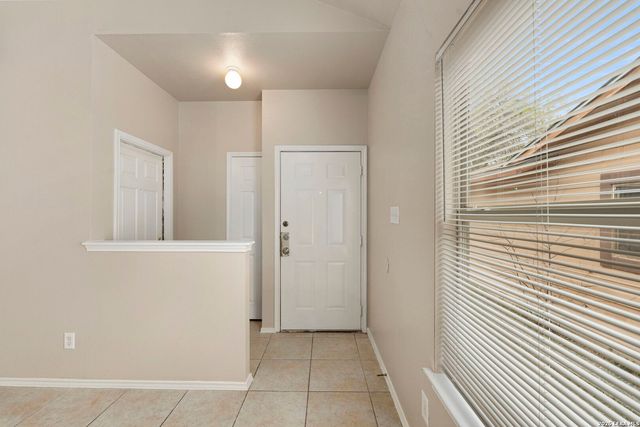 7379 Longing Trail, San Antonio, TX 78244