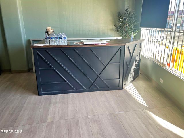 1913 E Yandell Drive, El Paso, TX 79903