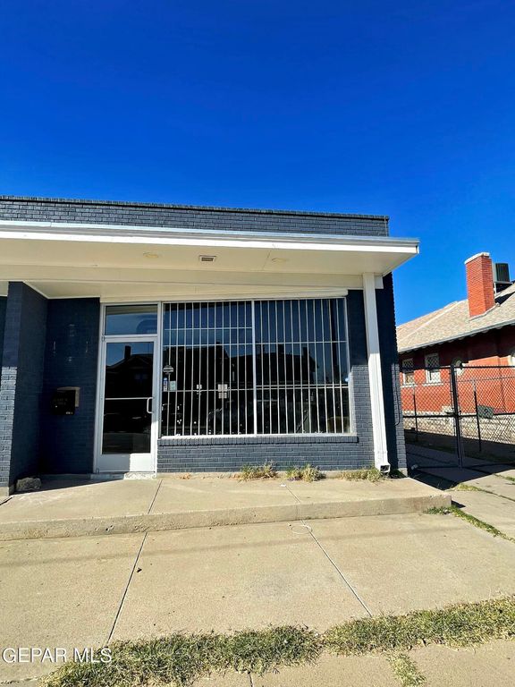 1913 E Yandell Drive, El Paso, TX 79903