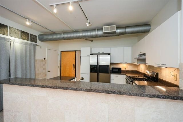 445 N Sessions Street NW 1102, Marietta, GA 30060