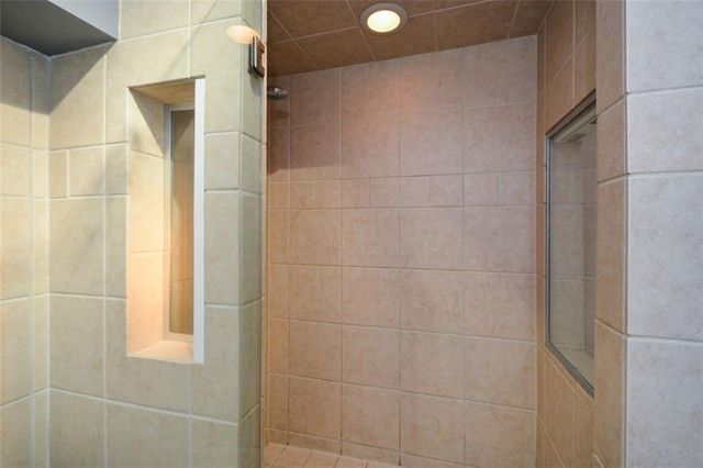 445 N Sessions Street NW 1102, Marietta, GA 30060