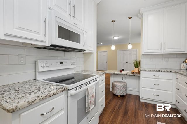 6617 Somerby Lane, Mobile, AL 36695