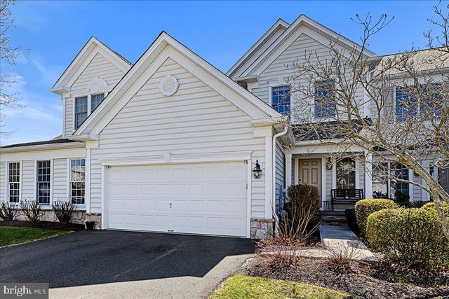 46 MAIDENHEAD RD, Princeton, NJ 08540