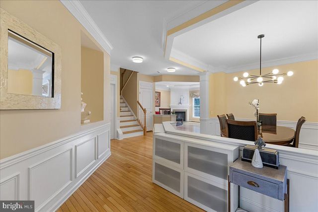 46 MAIDENHEAD RD, Princeton, NJ 08540