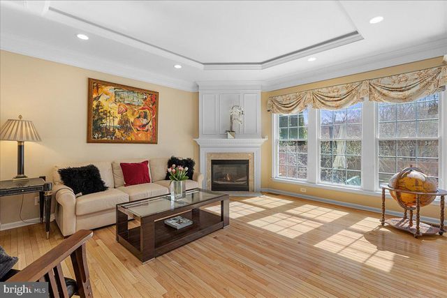 46 MAIDENHEAD RD, Princeton, NJ 08540