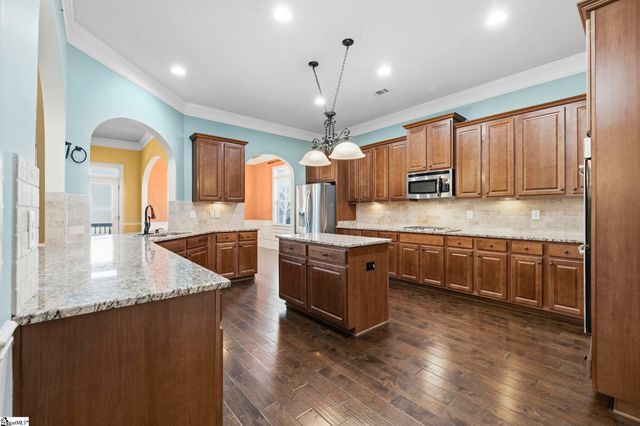 9 Versilia Lane, Simpsonville, SC 29681