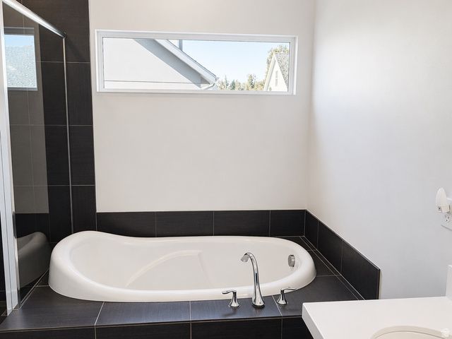 50 E HUNTERS CIR, Alpine, UT 84004