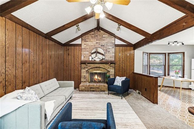 7403 E 134th Terrace, Grandview, MO 64030