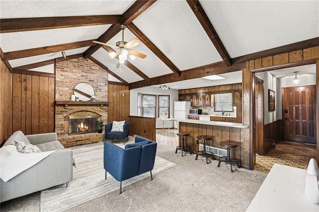 7403 E 134th Terrace, Grandview, MO 64030