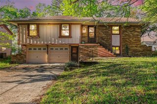 7403 E 134th Terrace, Grandview, MO 64030