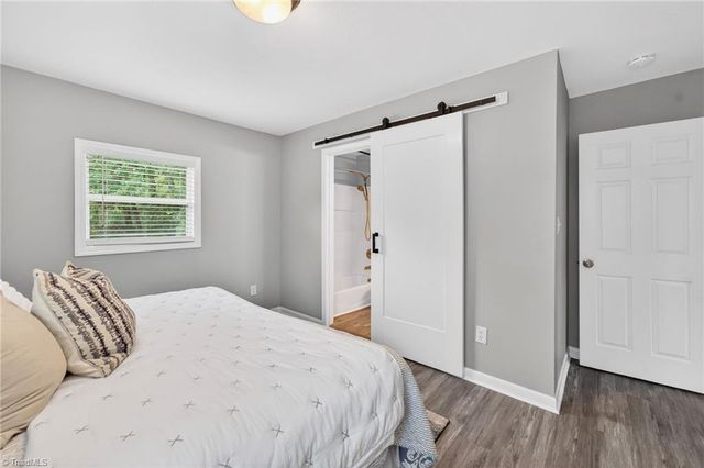 1220 Pennywood Drive, High Point, NC 27265