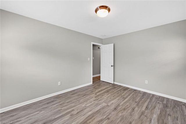 1220 Pennywood Drive, High Point, NC 27265