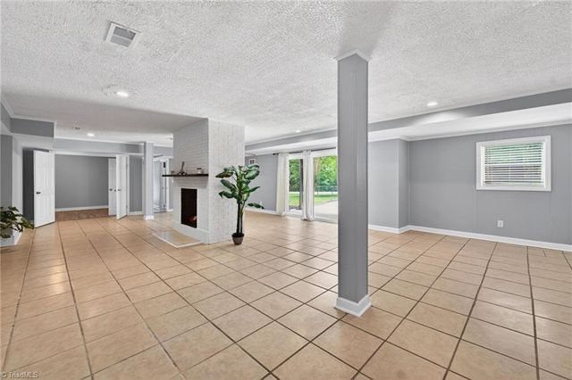 1220 Pennywood Drive, High Point, NC 27265