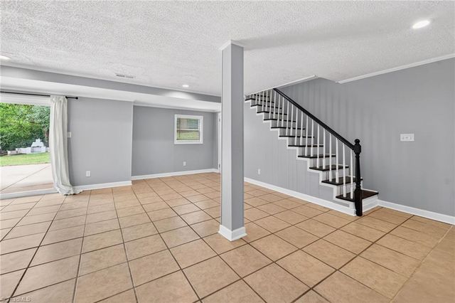 1220 Pennywood Drive, High Point, NC 27265