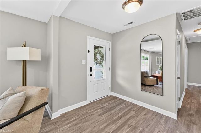 1220 Pennywood Drive, High Point, NC 27265