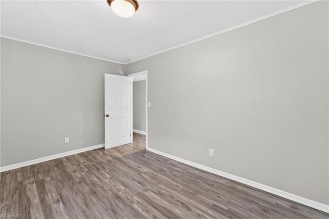 1220 Pennywood Drive, High Point, NC 27265