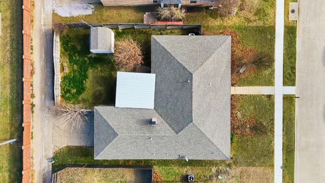 1519 Rocky Point Drive, Lewisville, TX 75077