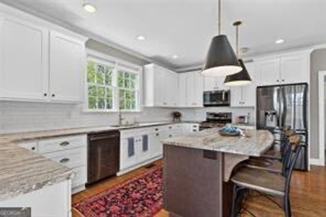 27 Christopher Ridge NW, Cartersville, GA 30121