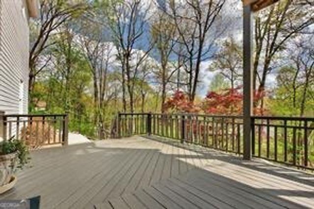 27 Christopher Ridge NW, Cartersville, GA 30121