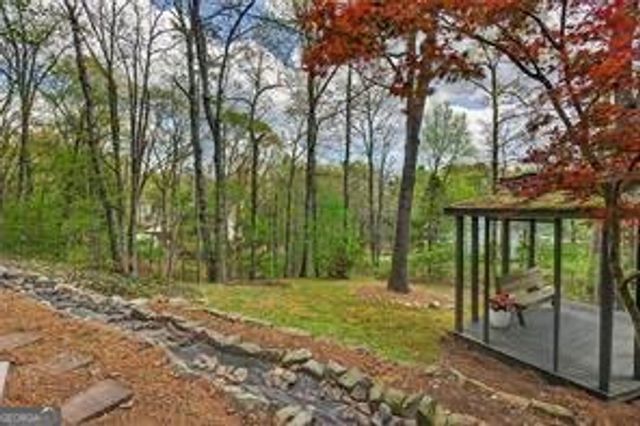 27 Christopher Ridge NW, Cartersville, GA 30121