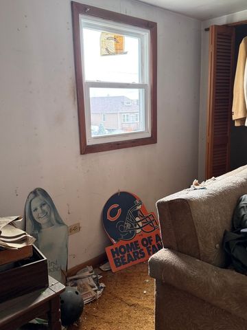 8622 S 78th Avenue, Bridgeview, IL 60455