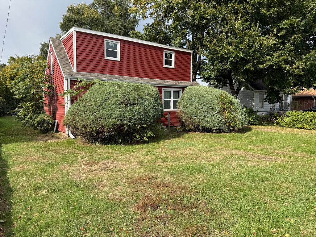 8622 S 78th Avenue, Bridgeview, IL 60455