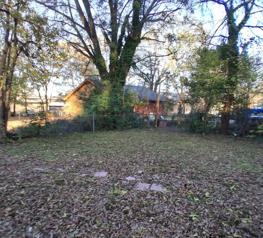 1216 W 6th Street, Texarkana, TX 75501