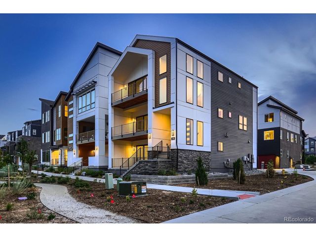 1768 Peak Loop, Broomfield, CO 80023
