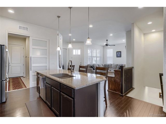 8270 S Jackson Gap Ct, Aurora, CO 80016