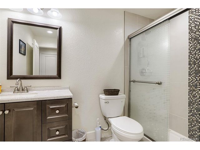 8270 S Jackson Gap Ct, Aurora, CO 80016