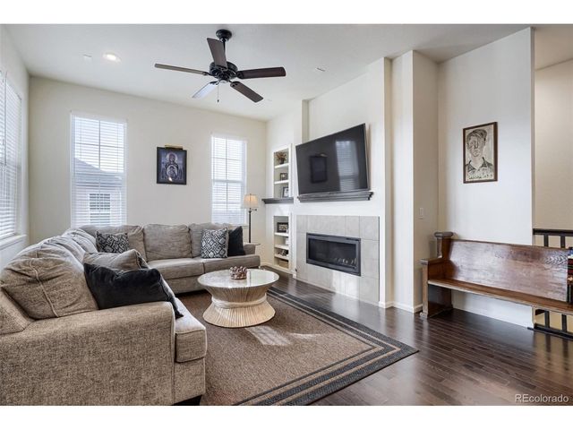 8270 S Jackson Gap Ct, Aurora, CO 80016