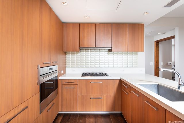 1555 Kapiolani Boulevard 1105, Honolulu, HI 96814