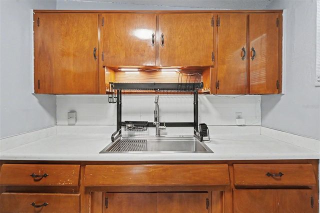 8042 91ST TERRACE, Seminole, FL 33777