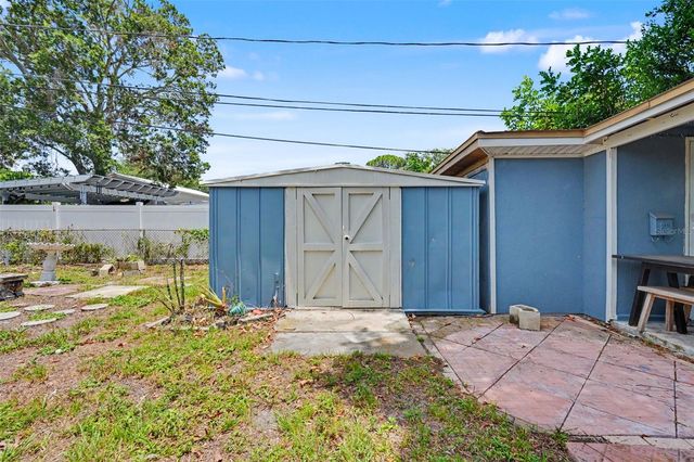 8042 91ST TERRACE, Seminole, FL 33777