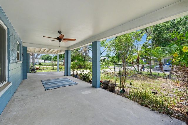 8042 91ST TERRACE, Seminole, FL 33777