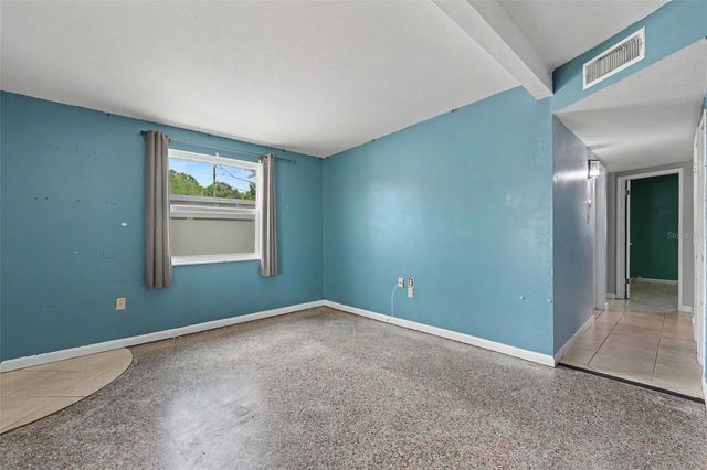 8042 91ST TERRACE, Seminole, FL 33777