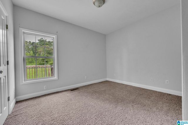 95 SUMMIT DRIVE, Hayden, AL 35079